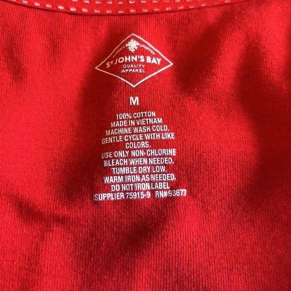 St. John’s Bay Women’s Short Sleeve T Shirt Blouse Top Red Size M Medium - Picture 5 of 6